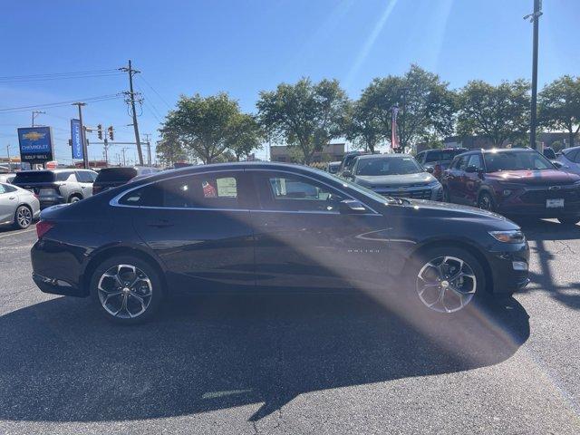 new 2025 Chevrolet Malibu car, priced at $28,264