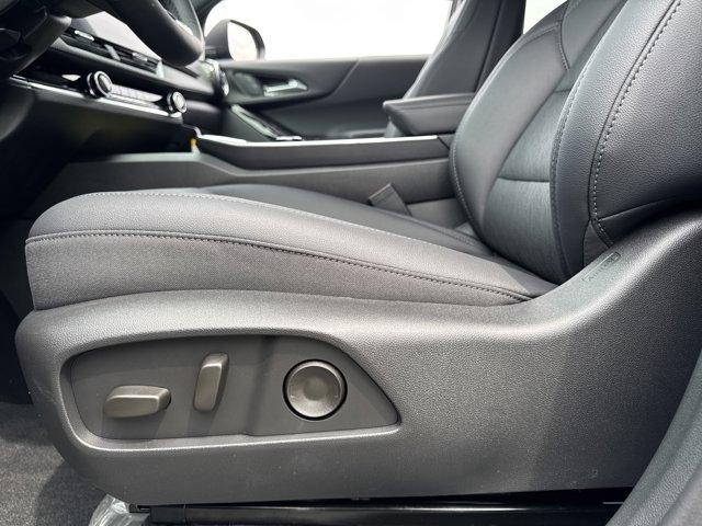new 2026 Chevrolet Equinox car, priced at $34,465