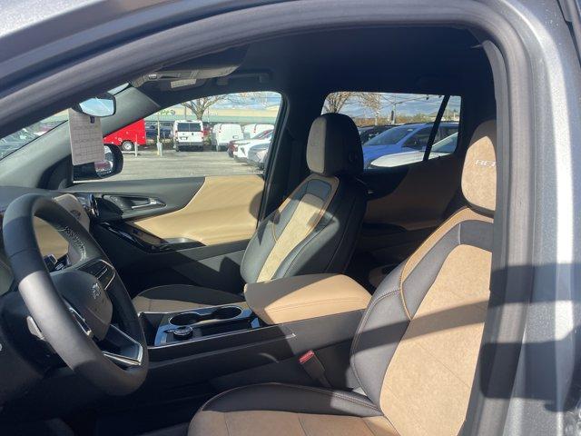 new 2026 Chevrolet Equinox car, priced at $33,895