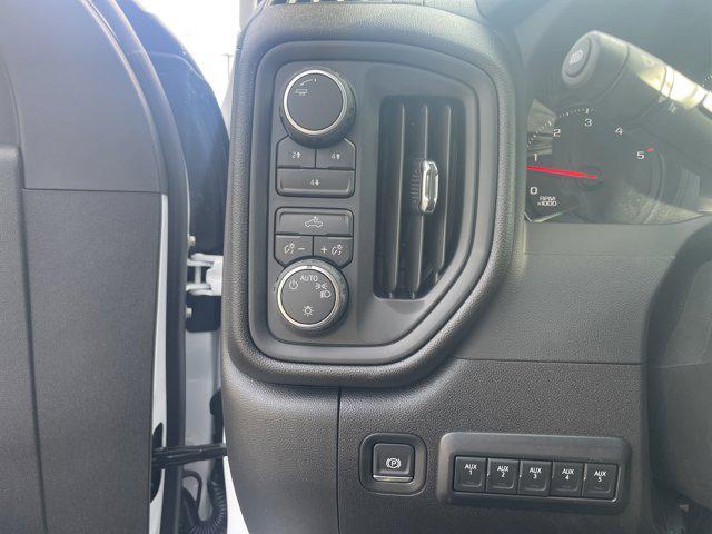 new 2025 Chevrolet Silverado 2500 car, priced at $63,000