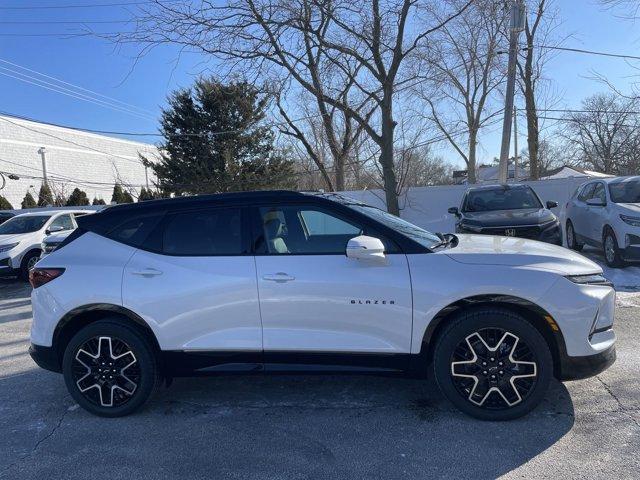 new 2025 Chevrolet Blazer car, priced at $50,085