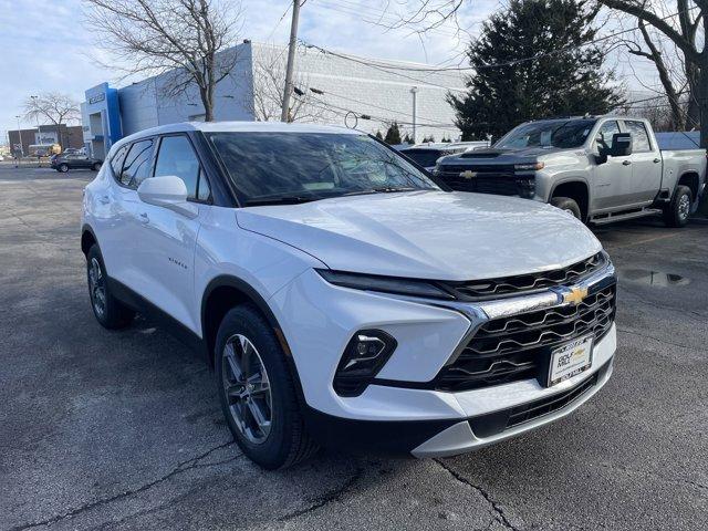 new 2025 Chevrolet Blazer car, priced at $37,185