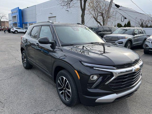 new 2025 Chevrolet TrailBlazer car, priced at $25,385