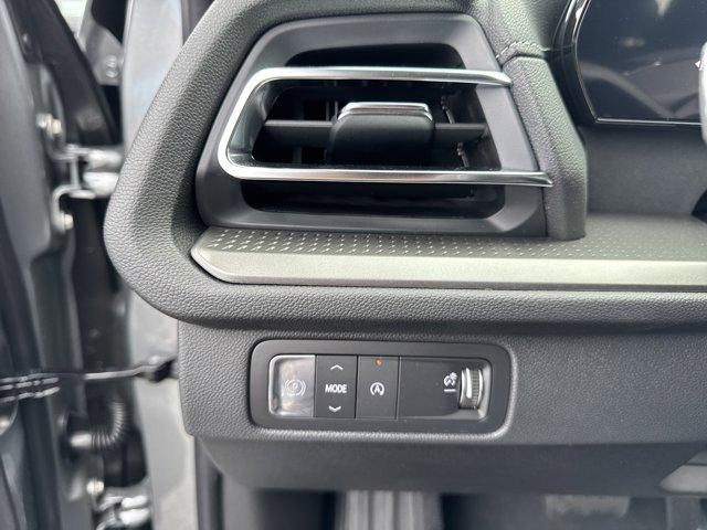 new 2025 Chevrolet Traverse car, priced at $42,859