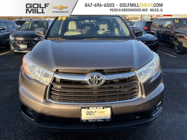 used 2014 Toyota Highlander car, priced at $16,333