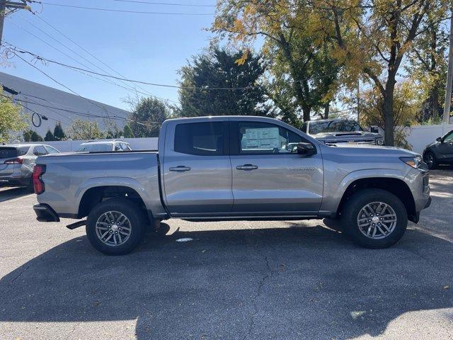 new 2024 Chevrolet Colorado car, priced at $35,353