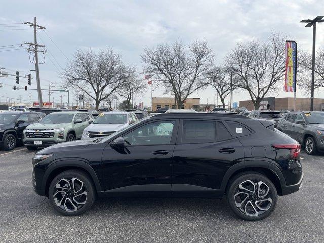 new 2025 Chevrolet Trax car, priced at $25,940