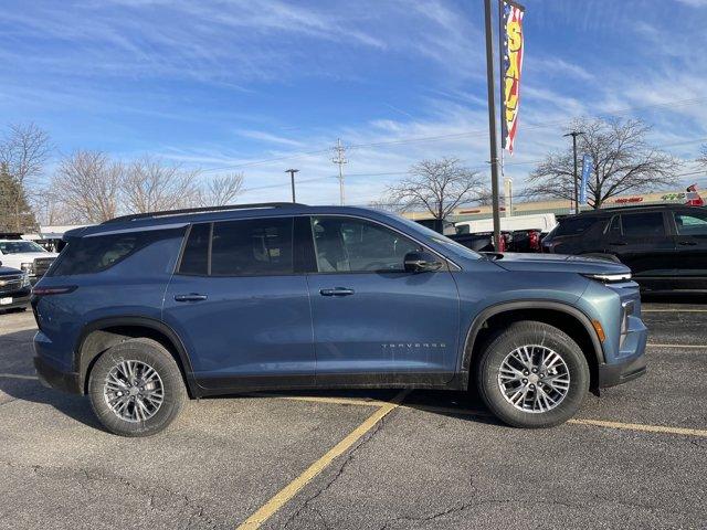 new 2025 Chevrolet Traverse car, priced at $42,445