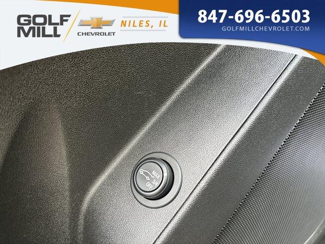 used 2022 Chevrolet Equinox car, priced at $22,668