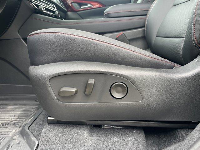 new 2025 Chevrolet Traverse car, priced at $49,645