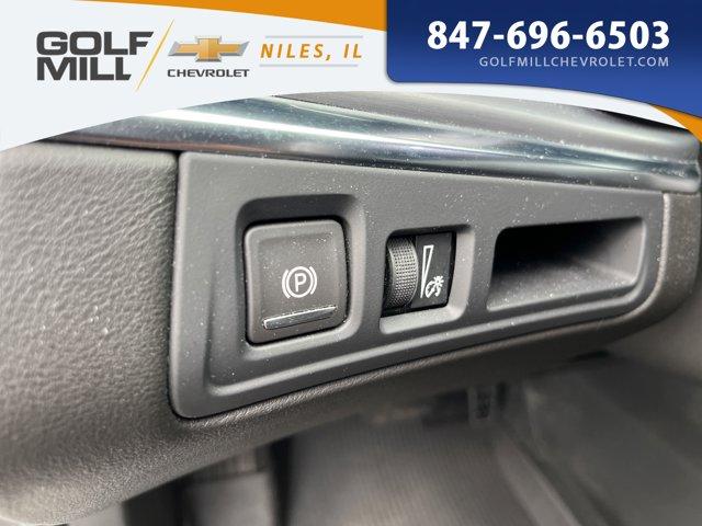 used 2021 Cadillac XT5 car, priced at $28,044