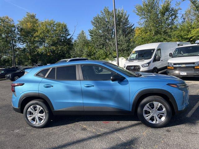 new 2026 Chevrolet Trax car, priced at $23,390