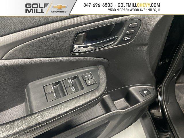 used 2023 Honda Ridgeline car, priced at $36,996