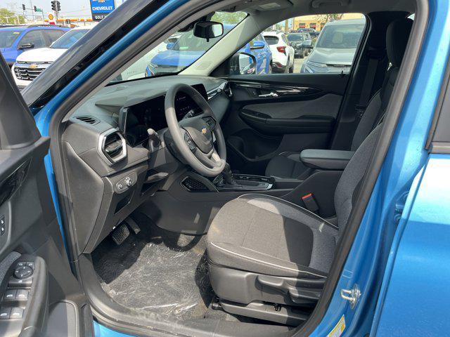 new 2025 Chevrolet TrailBlazer car, priced at $24,290