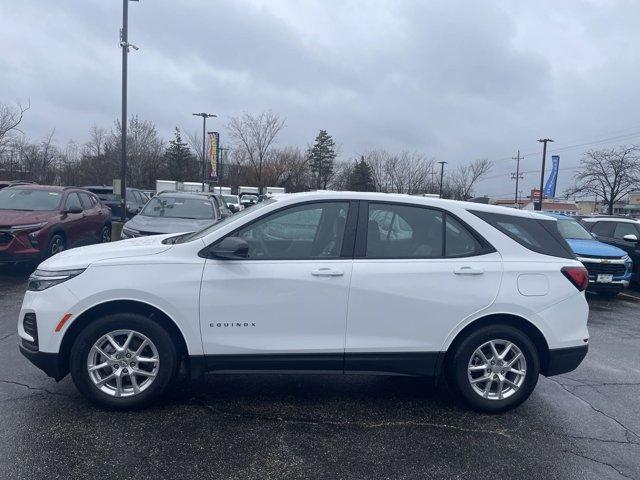 new 2024 Chevrolet Equinox car, priced at $23,553