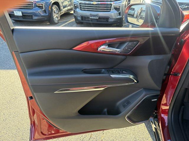 new 2026 Chevrolet Traverse car, priced at $59,215