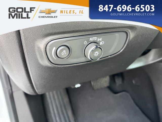 used 2022 Chevrolet Equinox car, priced at $19,551