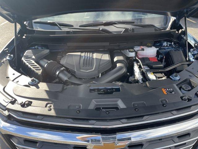 new 2026 Chevrolet Traverse car, priced at $43,195