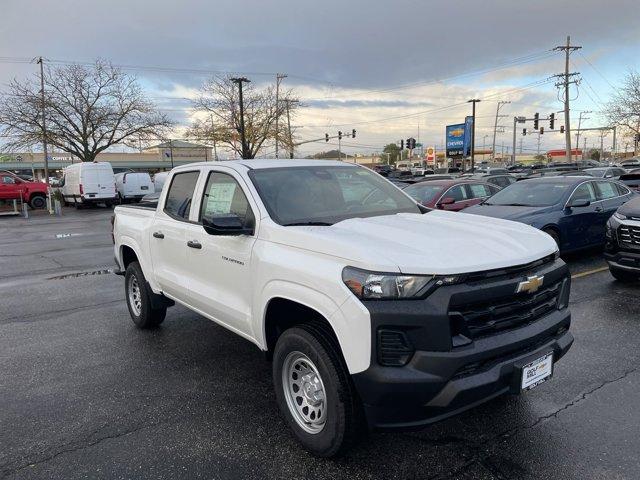 new 2024 Chevrolet Colorado car, priced at $30,685