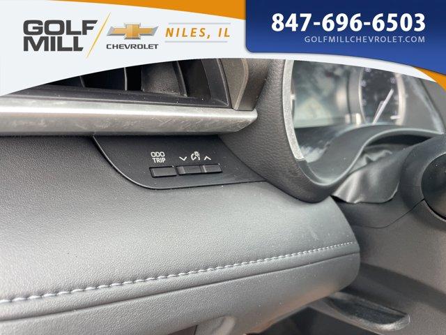 used 2022 Toyota Highlander car, priced at $37,885