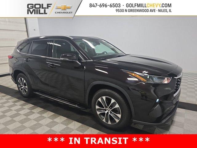 used 2022 Toyota Highlander car