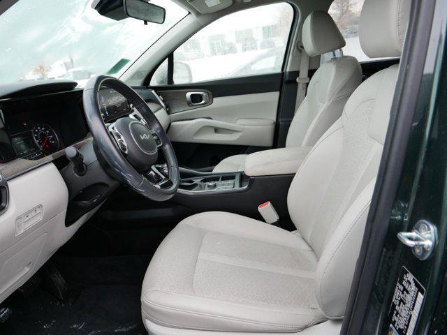 used 2023 Kia Sorento car, priced at $32,798