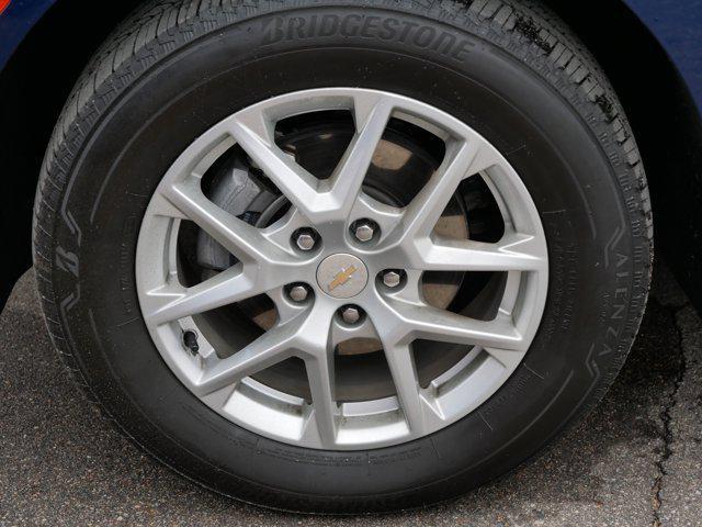 used 2023 Chevrolet Equinox car, priced at $23,412