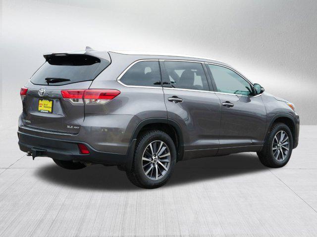 used 2017 Toyota Highlander car, priced at $22,998