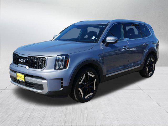 used 2023 Kia Telluride car, priced at $26,997