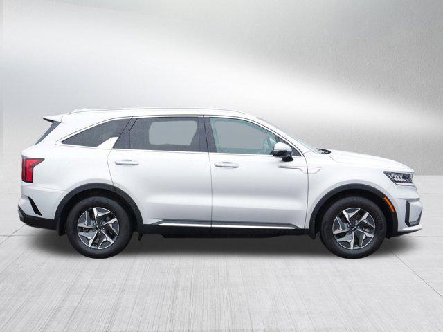 used 2022 Kia Sorento Hybrid car, priced at $29,398