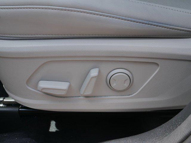used 2022 Kia Sorento car, priced at $30,798