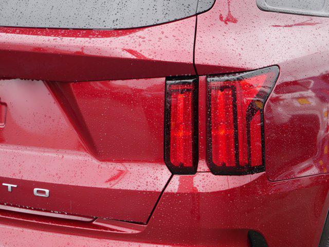 used 2022 Kia Sorento car, priced at $32,498