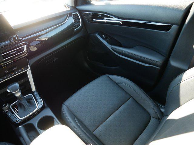 used 2023 Kia Seltos car, priced at $23,774