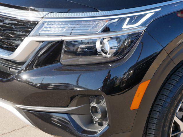 used 2023 Kia Seltos car, priced at $23,774