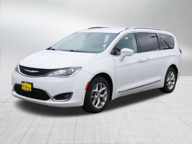 used 2017 Chrysler Pacifica car, priced at $14,287