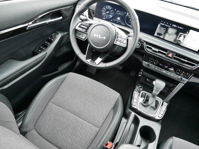 used 2024 Kia Seltos car, priced at $23,154