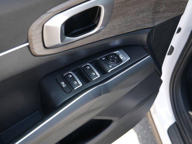 used 2022 Kia Sorento car, priced at $29,798