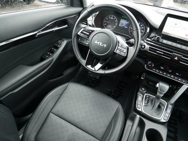 used 2023 Kia Seltos car, priced at $23,198