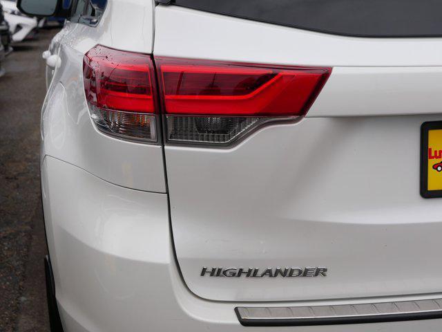 used 2017 Toyota Highlander car, priced at $21,741