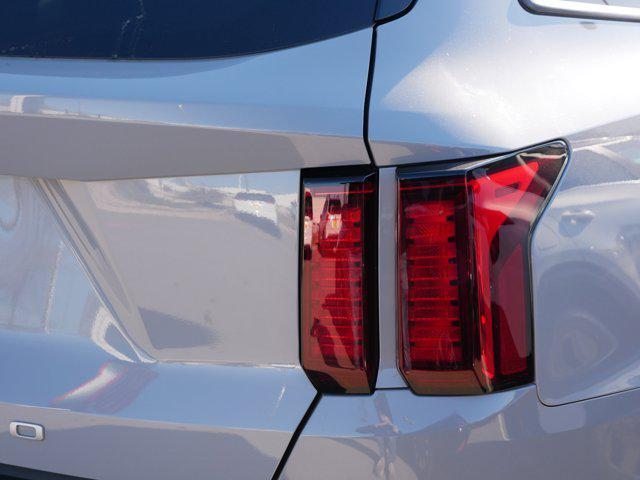 used 2022 Kia Sorento car, priced at $27,495