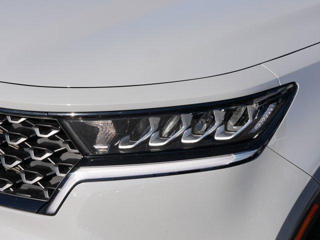 used 2022 Kia Sorento car, priced at $27,495