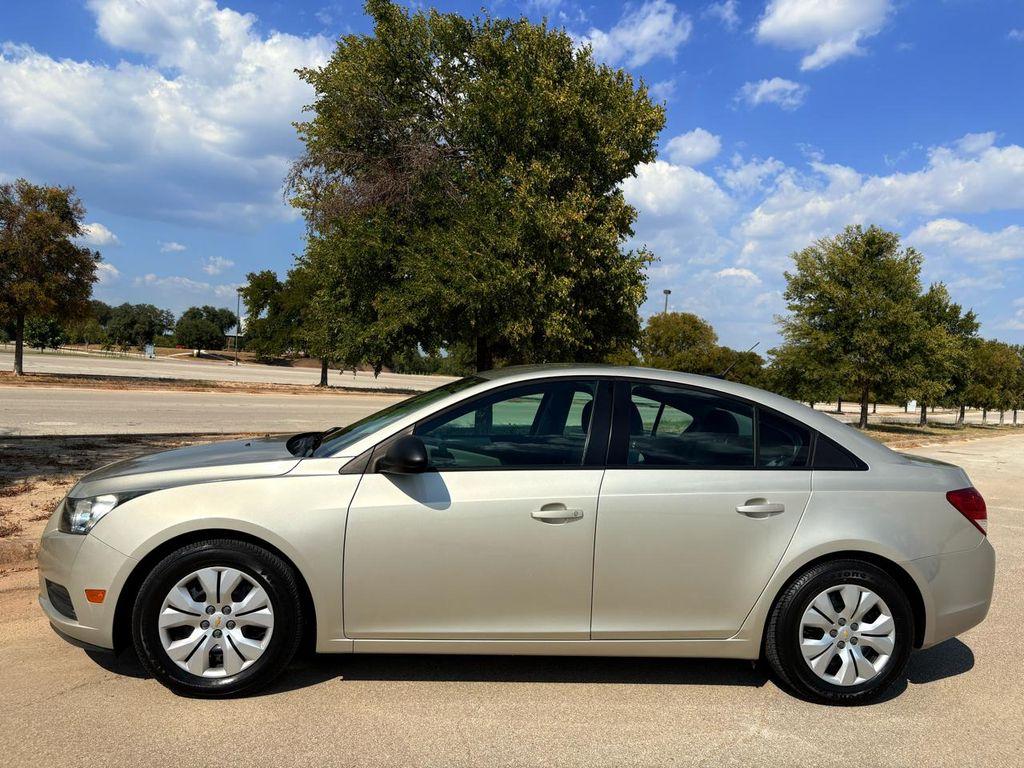 used 2014 Chevrolet Cruze car, priced at $12,995