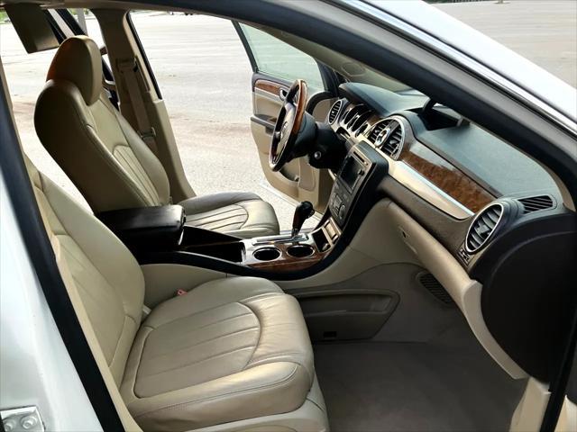 used 2011 Buick Enclave car, priced at $15,700