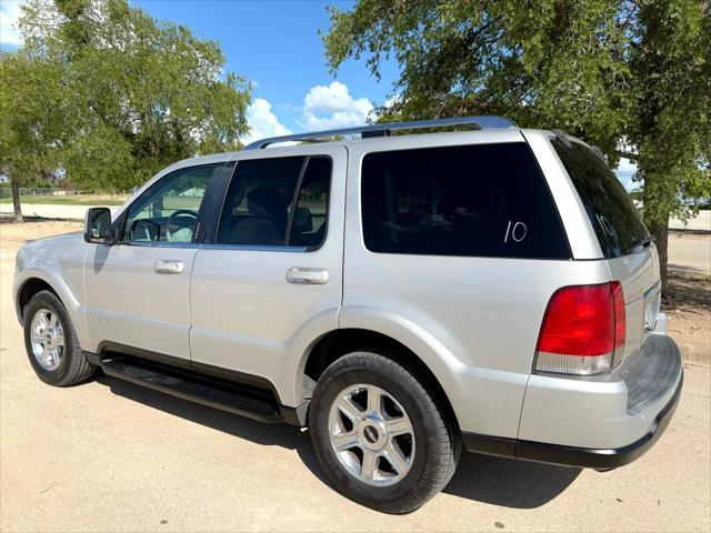 used 2005 Lincoln Aviator car, priced at $10,800