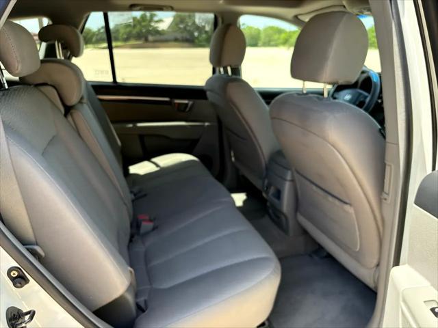 used 2007 Hyundai Santa Fe car, priced at $9,850