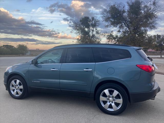 used 2009 Chevrolet Traverse car, priced at $11,895