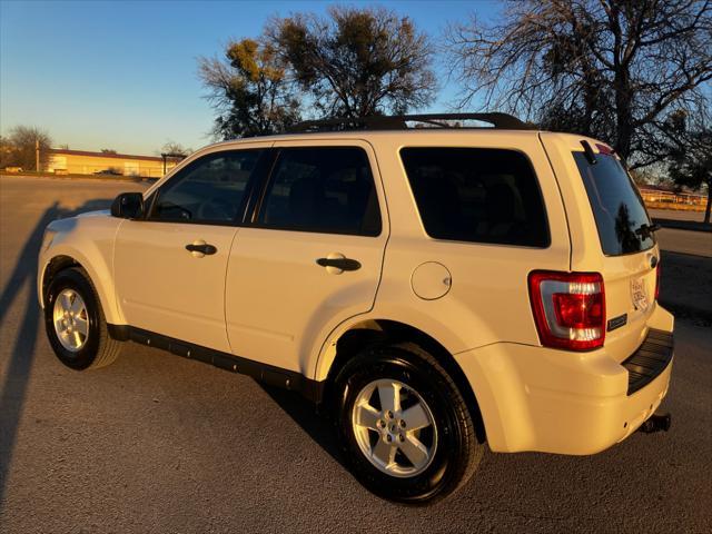 used 2010 Ford Escape car, priced at $12,995