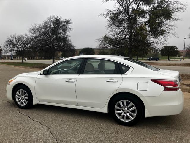 used 2013 Nissan Altima car, priced at $9,995