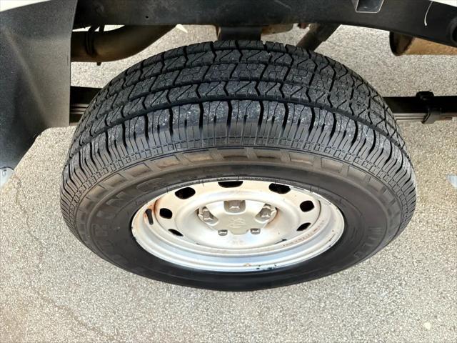 used 2005 Dodge Ram 1500 car, priced at $11,900