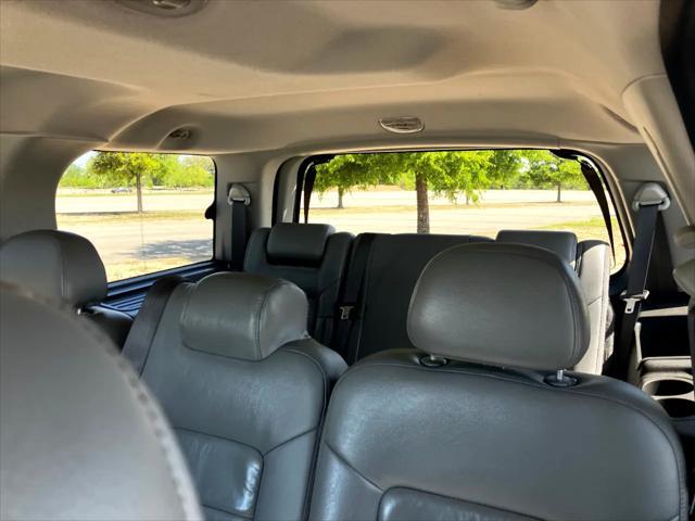 used 2006 Ford Expedition car, priced at $9,800